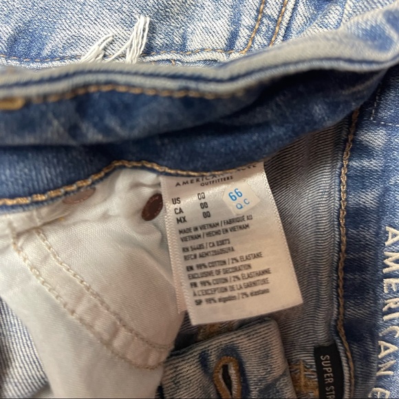 American Eagle Jean Skirt! - Picture 3 of 3